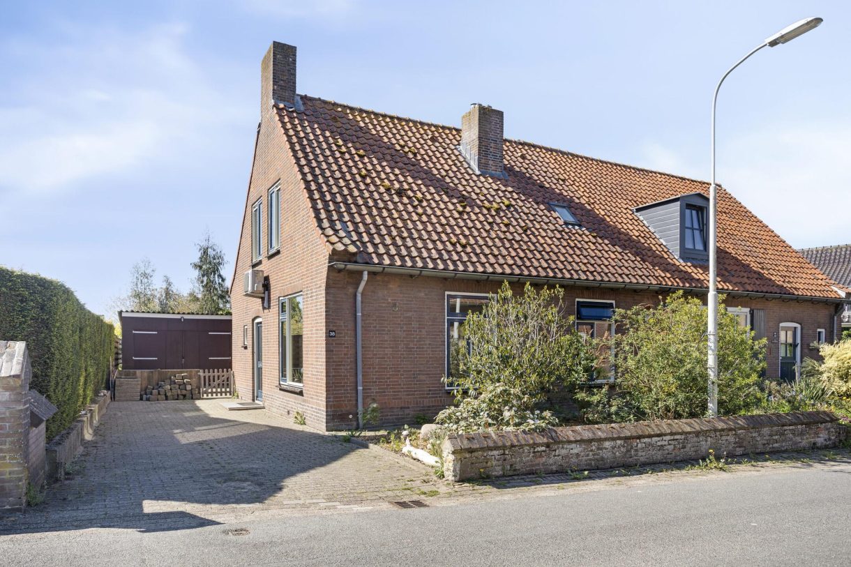 Te koop: Foto Woonhuis aan de Kerkweg 38 in Afferden
