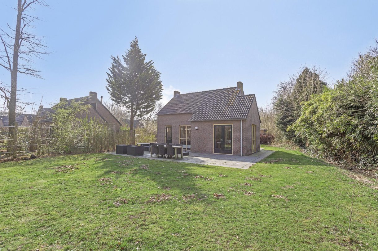 Te koop: Foto Woonhuis aan de Groene Heuvels 72 in Ewijk