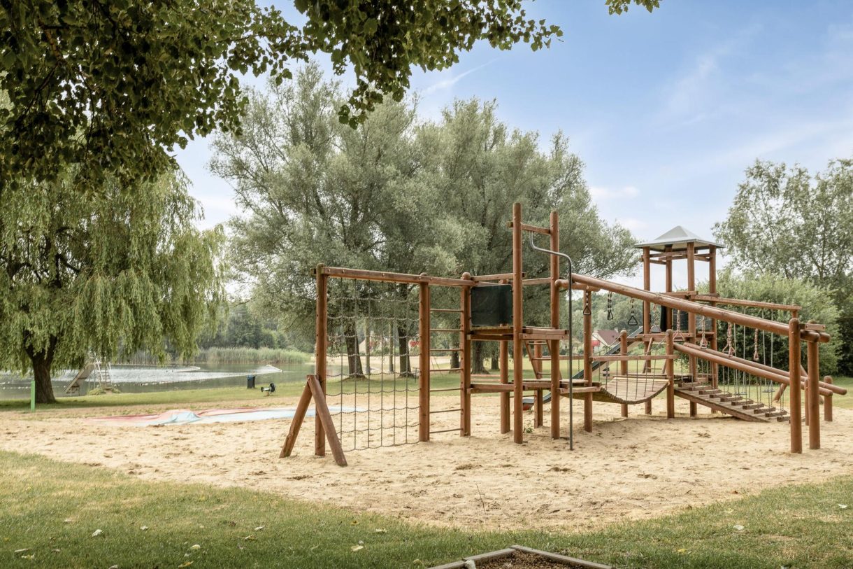 Te koop: Foto Woonhuis aan de Groene Heuvels 72 in Ewijk