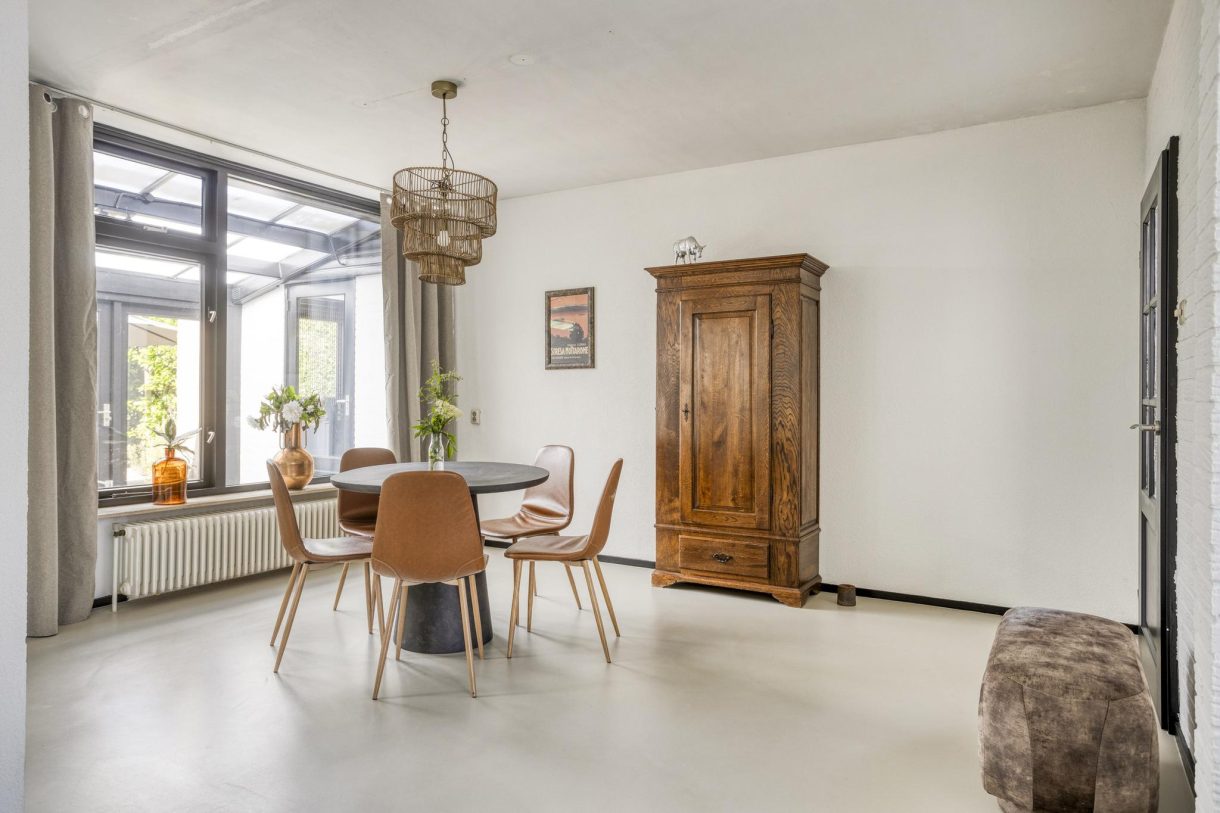 Te koop: Foto Woonhuis aan de Burg. Dittersstraat 19 in Beneden-Leeuwen