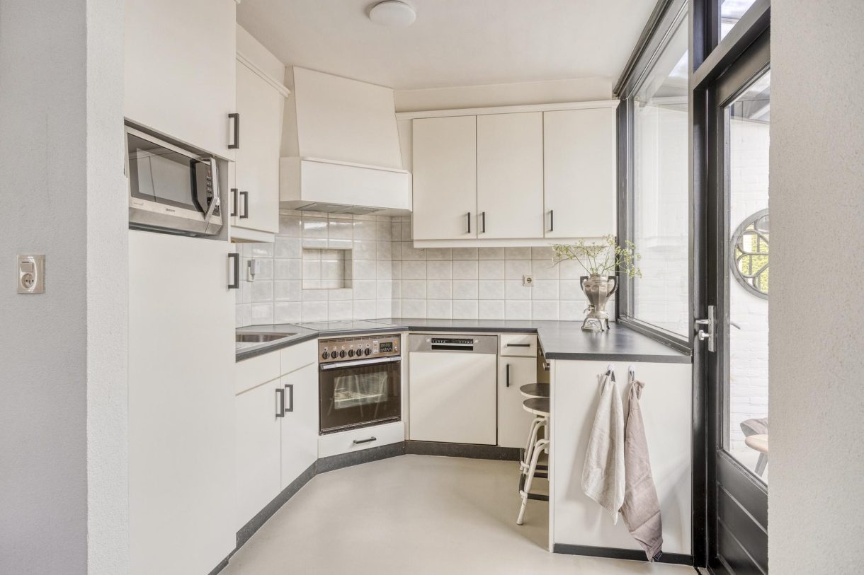 Te koop: Foto Woonhuis aan de Burg. Dittersstraat 19 in Beneden-Leeuwen