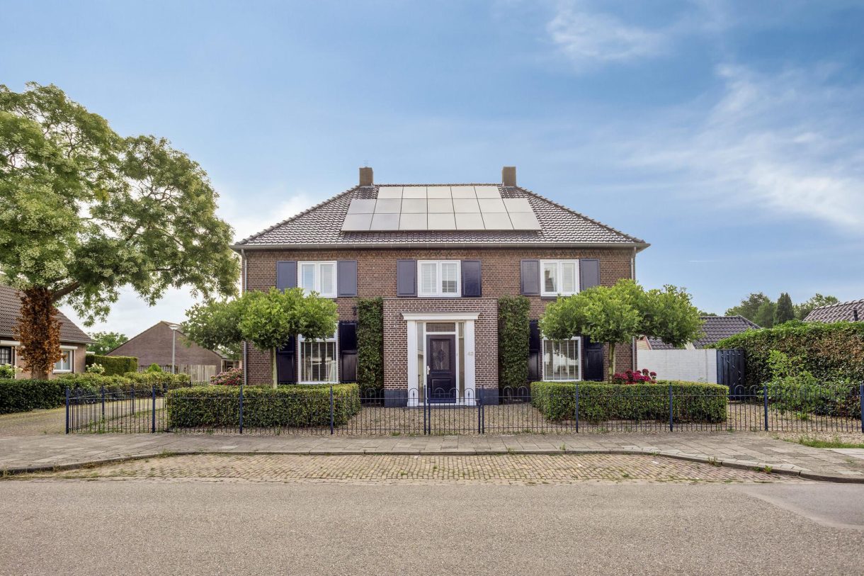 Te koop: Foto Woonhuis aan de Molenstraat 42 in Boven-Leeuwen