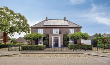 koop  Boven-Leeuwen  Molenstraat 42 – Hoofdfoto