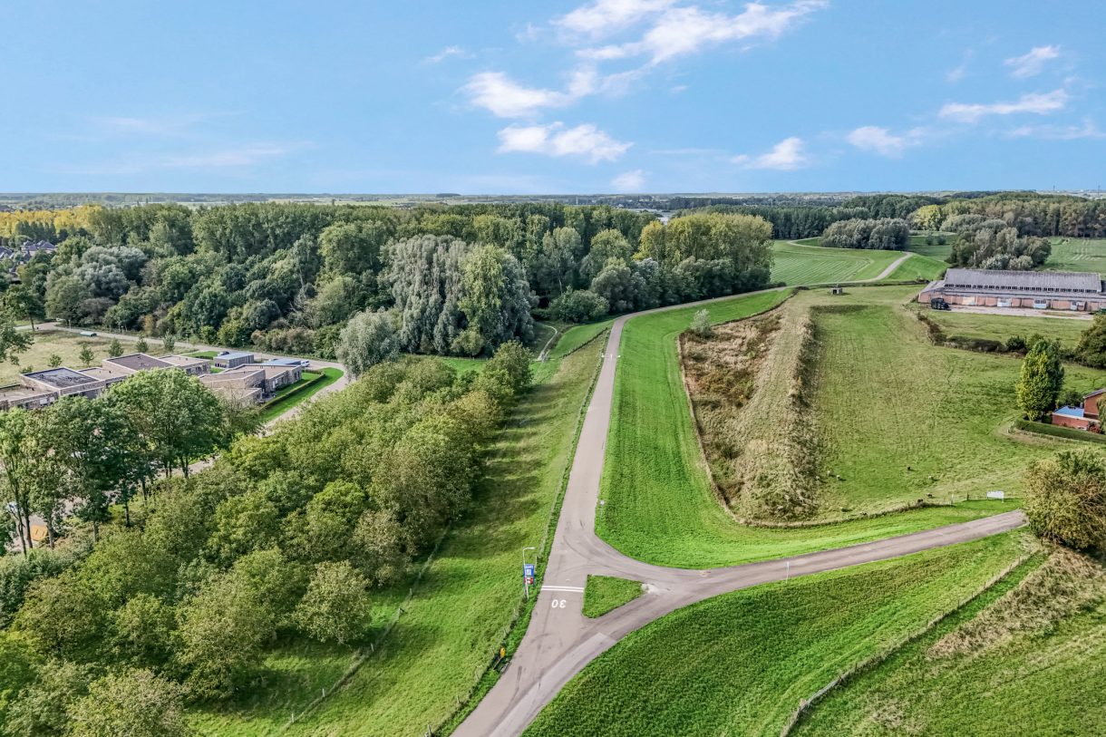 Te koop: Foto Woonhuis aan de Alladinstraat 8 in Druten